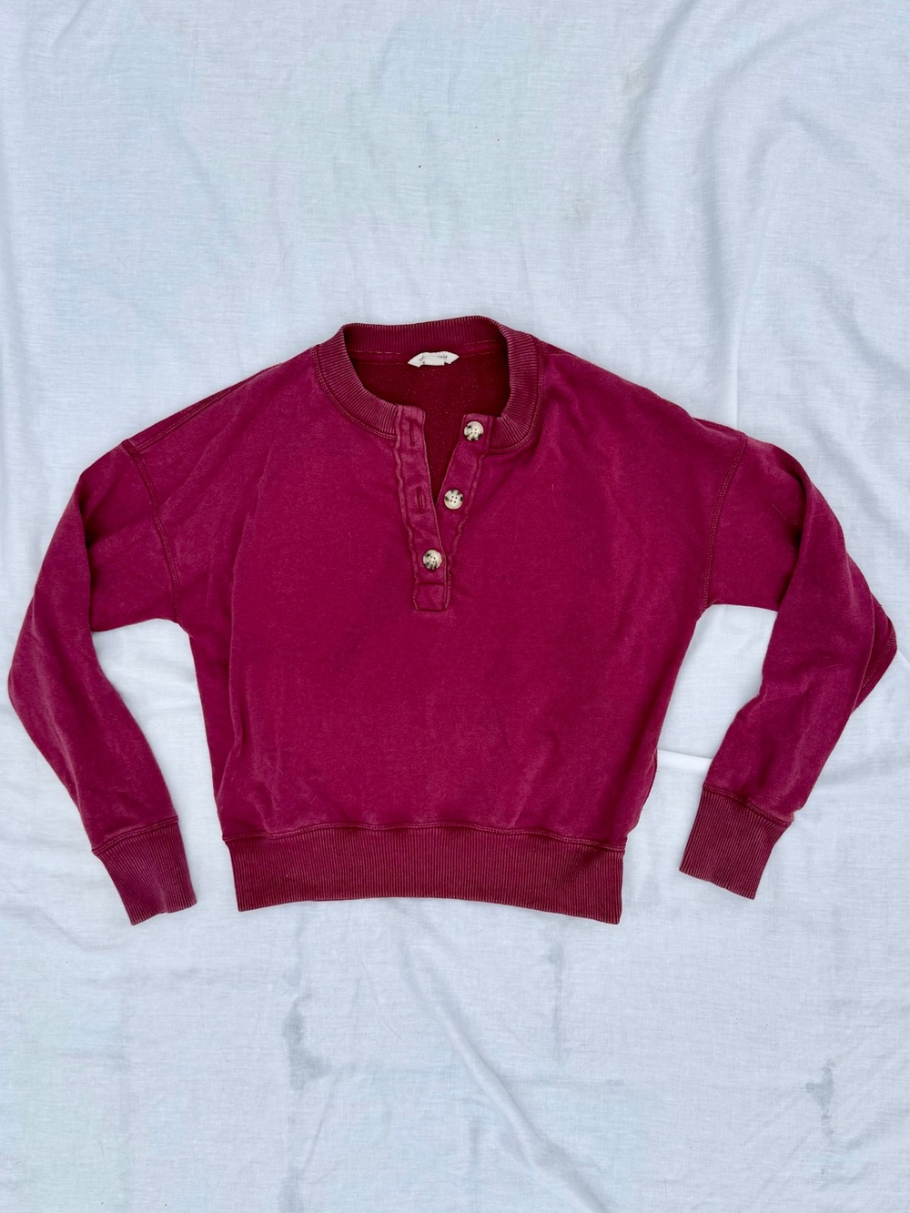 AE Cropped Henley